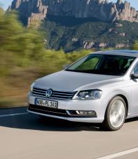 รถเก๋ง Volkswagen Passat B7